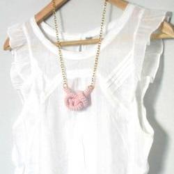 Bonds, crochet knot necklace. Nautical knot. Baby pink cotton yarn