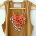 Crochet fringes necklace. S..